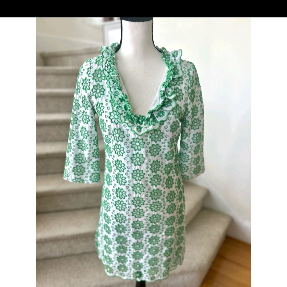 Milly of New York kelly green and white eyelet floral ruffle neck shift dress.